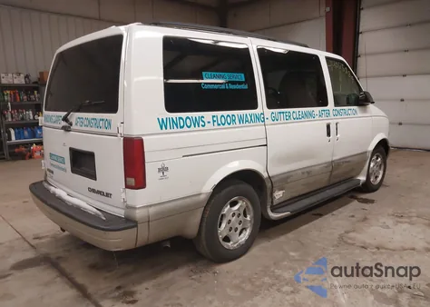 2005 Chevrolet Astro z USA, uszkodzony, nr VIN 1GNDM19X75B106007